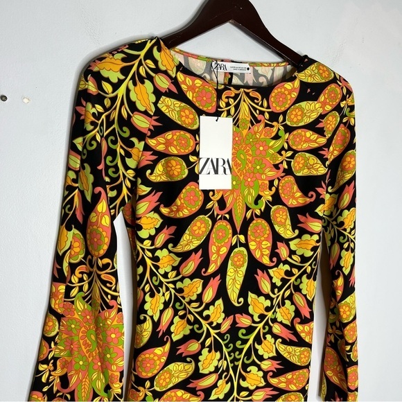 Zara NEW Mini Go-Go Dress Size XS 60's Groovy Floral Open Back - Picture 2 of 9